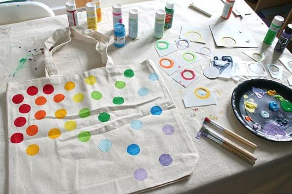 Image for event: Paint a Tote Bag